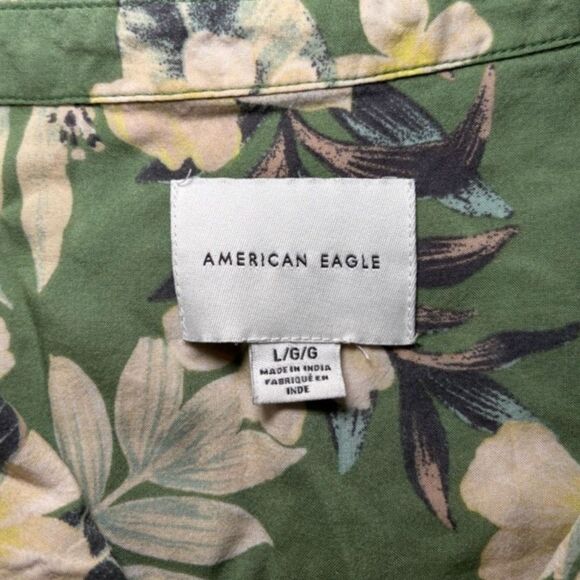 American Eagle Cropped Tie Front Hawaiian Tropical Button Up Shirt Large - Picture 2 of 4